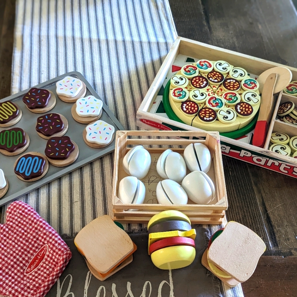 Melissa & Doug Playsets